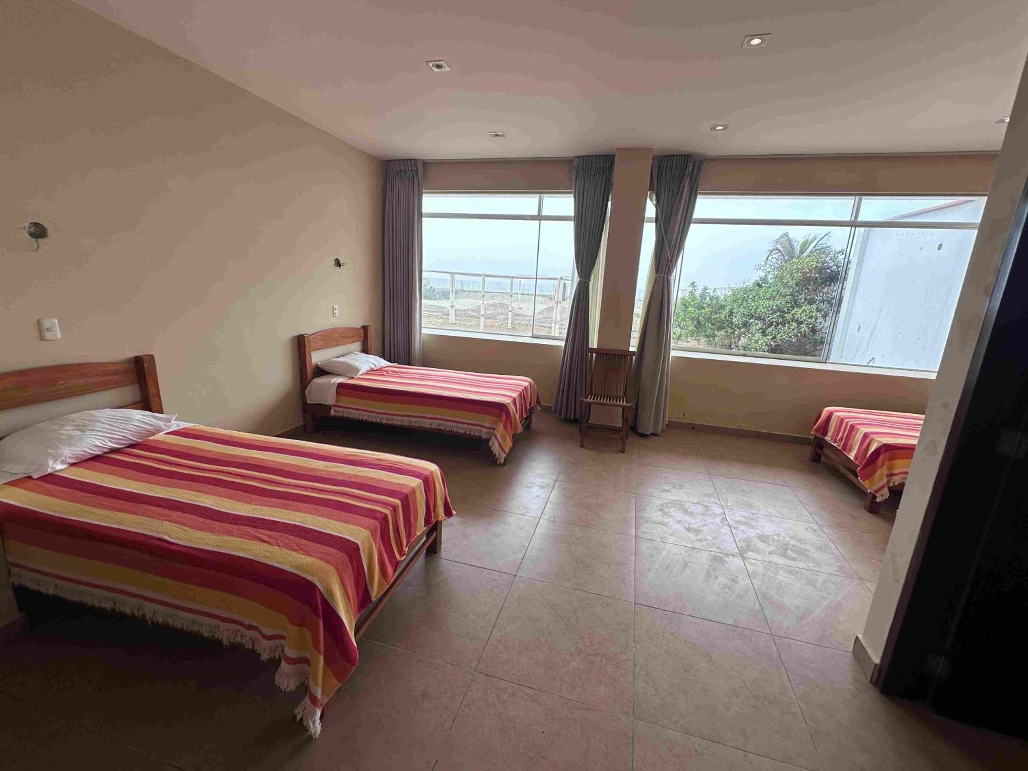 Yolo House Peru Bed & Breakfast อาเซีย ภายนอก รูปภาพ